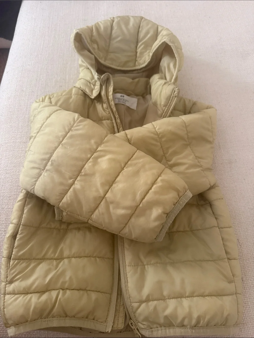 H&M light yellow